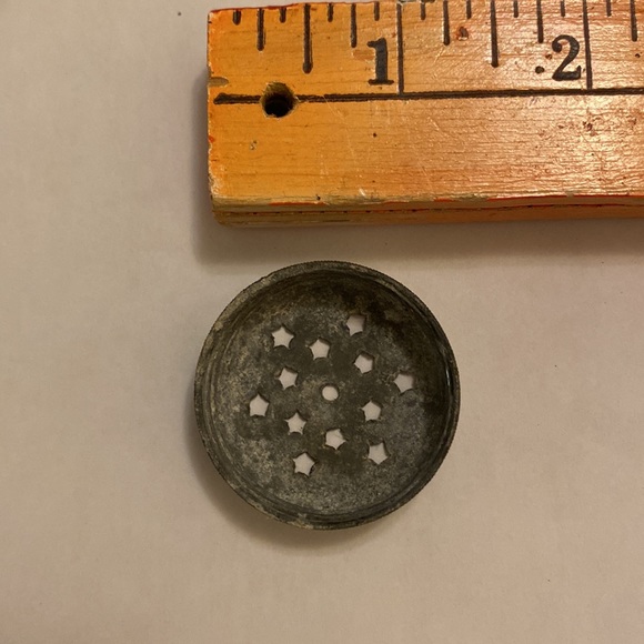 Souvenir piece Bruce Wisconsin flower decorative stars on metal top rare unique - Picture 10 of 16